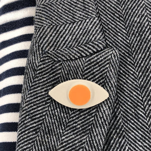 Broche /// Le 3ème