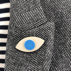 Broche /// Le 3ème