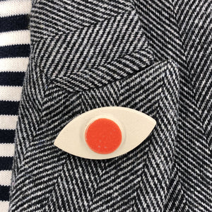 Broche /// Le 3ème