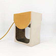 Charger l&#39;image dans la galerie, Lampe R-V /// Jaune Deep